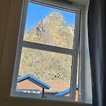 Close To The Mountain * Svolvær